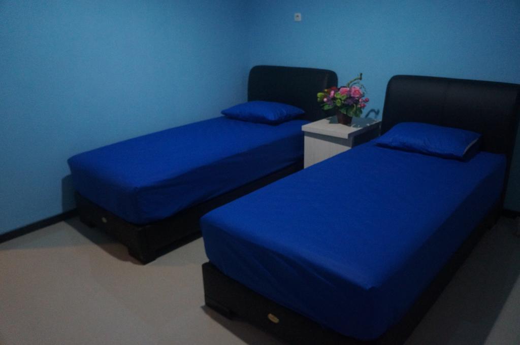 Budget Guest House Tunas Mandiri Jaya Malang Quarto foto